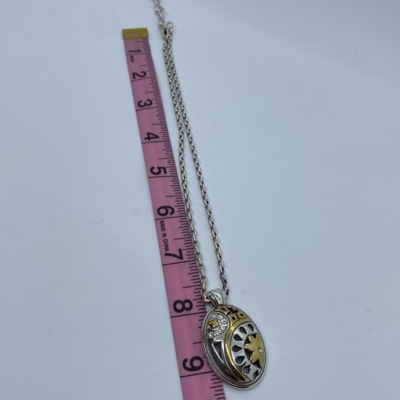 Brighton like new Elegant Gold and Silver Pendant Necklace - Picture 4 of 4